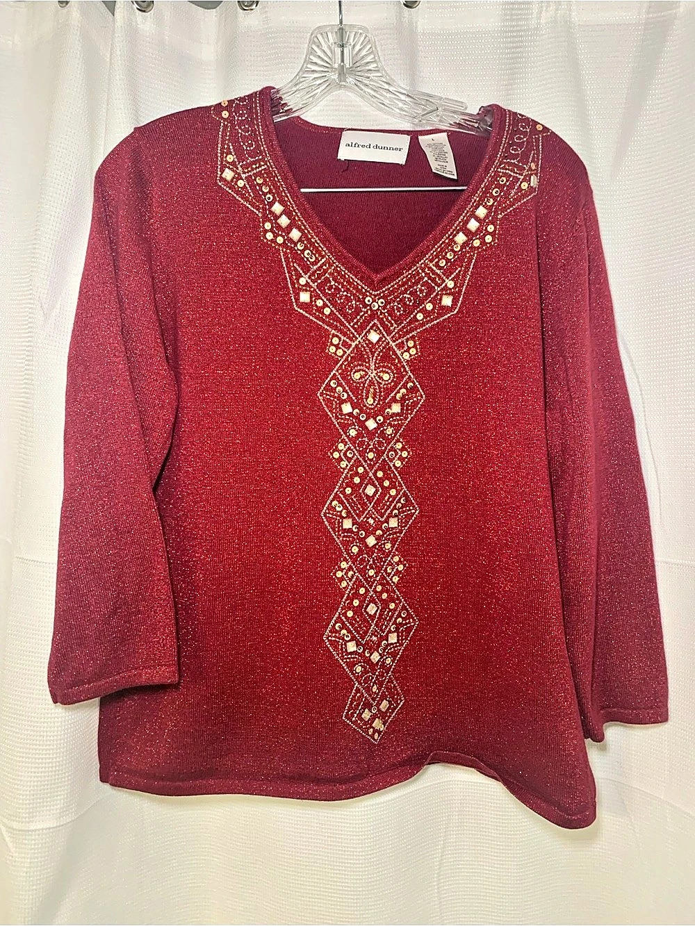Alfred Dunner Embellished sweater in Red Large Like New